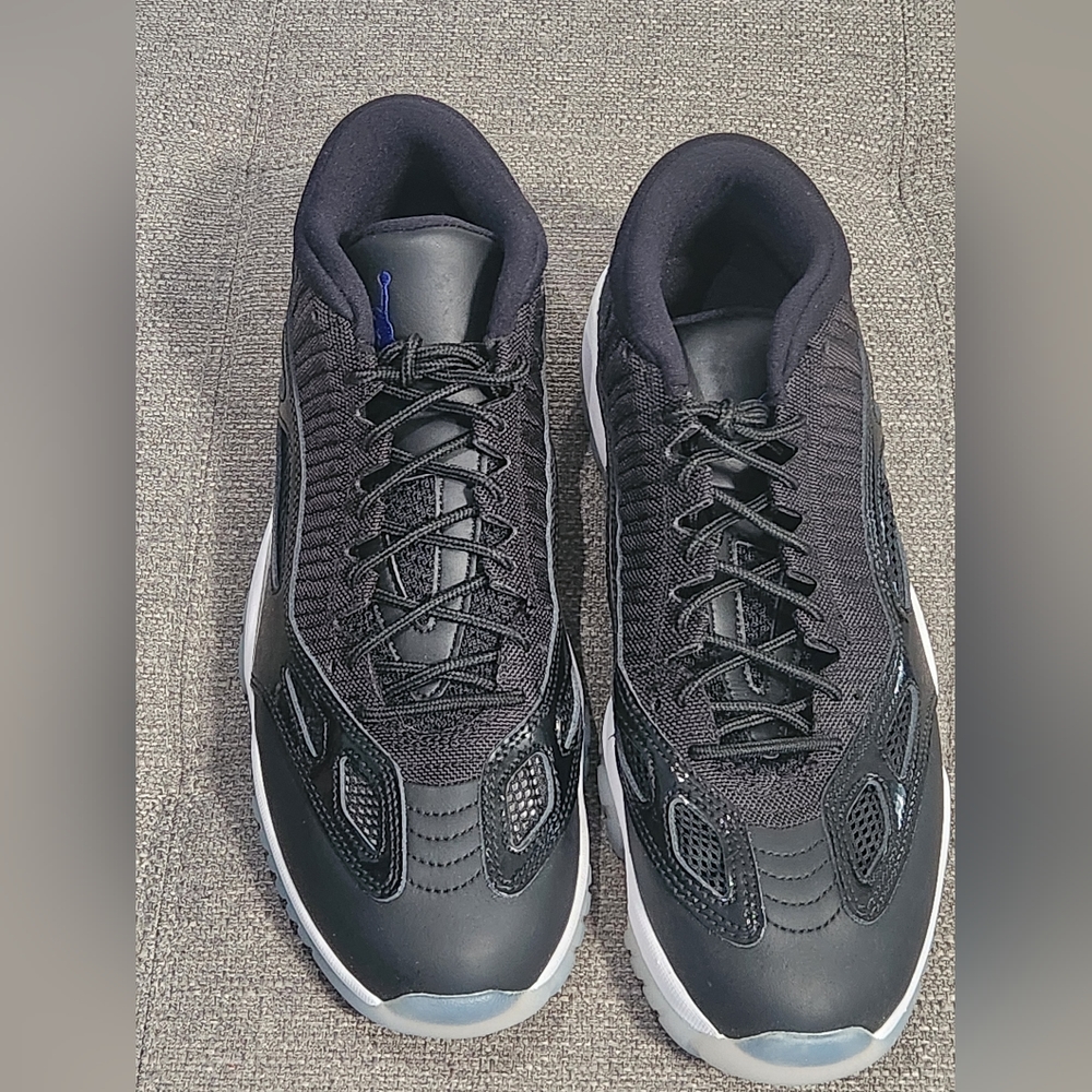 Jordan 11 Retro Low Ie - image 8